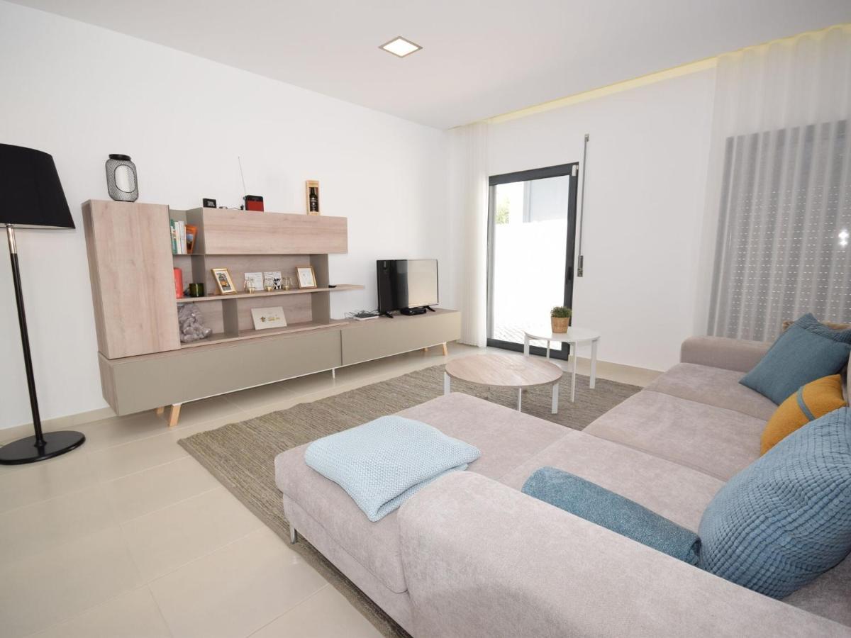 Modern Villa With Private Pool Near The Beautiful Beach Of Foz De Arelho Nadadouro Екстериор снимка